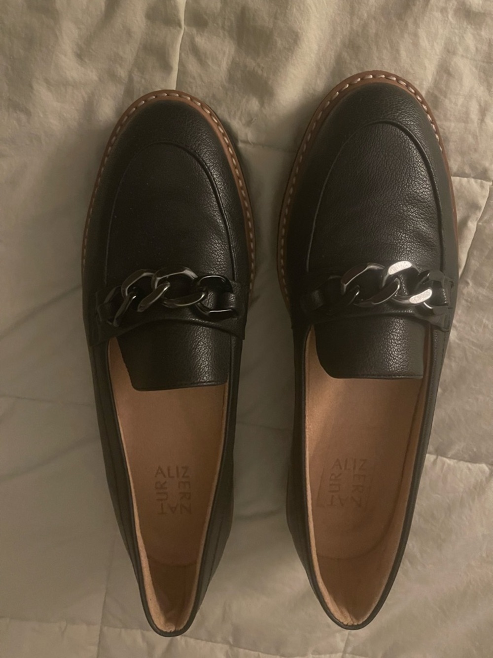 Naturalizer Black Leather Chain-Trim Loafers